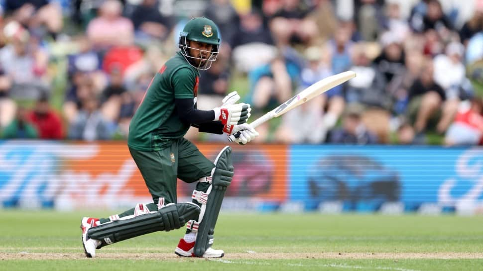 BIZARRE! Bangladesh&#039;s DLS target changed 3 times during 2nd T20I chase against New Zealand