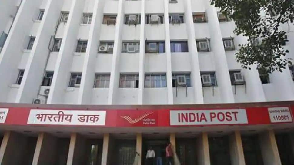 India Post will start charging fee for deposit and withdrawal