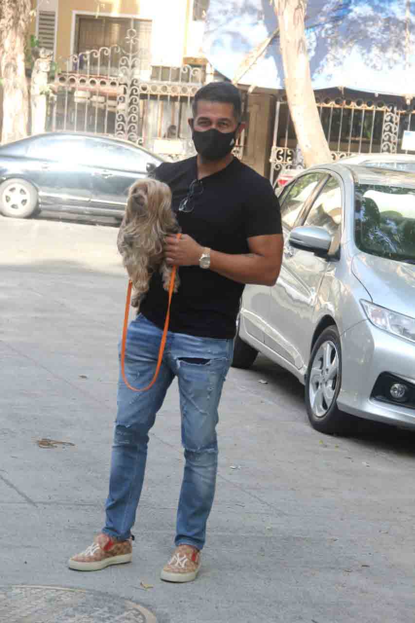 Amrita Arora's husband spotted