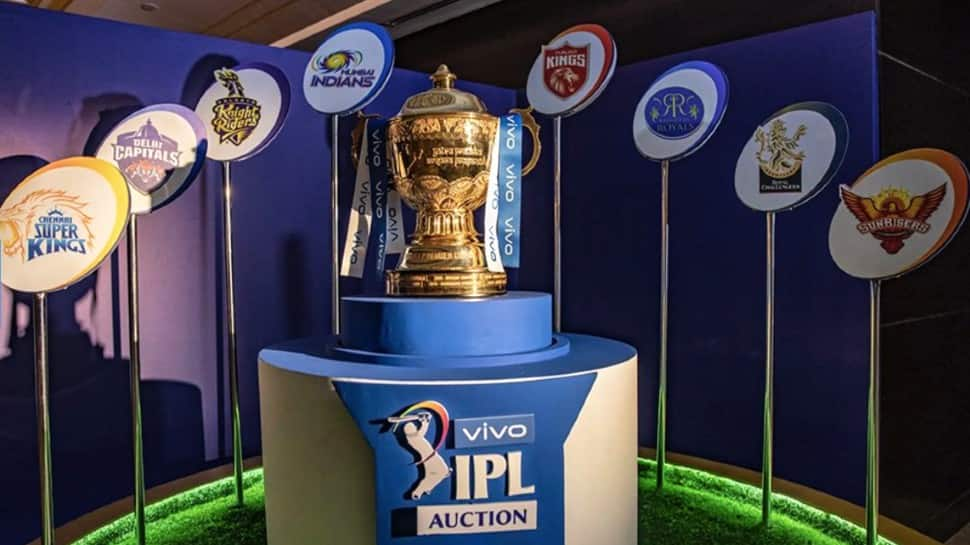 MI vs RCB Dream11 Team Prediction IPL 2021: Fantasy Playing Tips, Probable XIs For Today’s Mumbai Indians vs Royal Challengers Bangalore T20 Match 