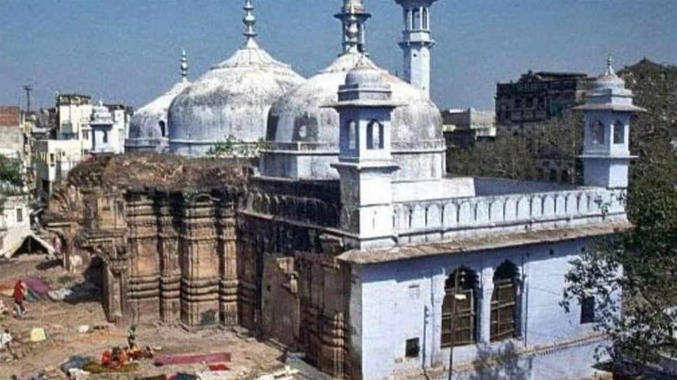 ASI to survey Kashi Vishwanath temple site, know all about the Gyanvapi mosque dispute