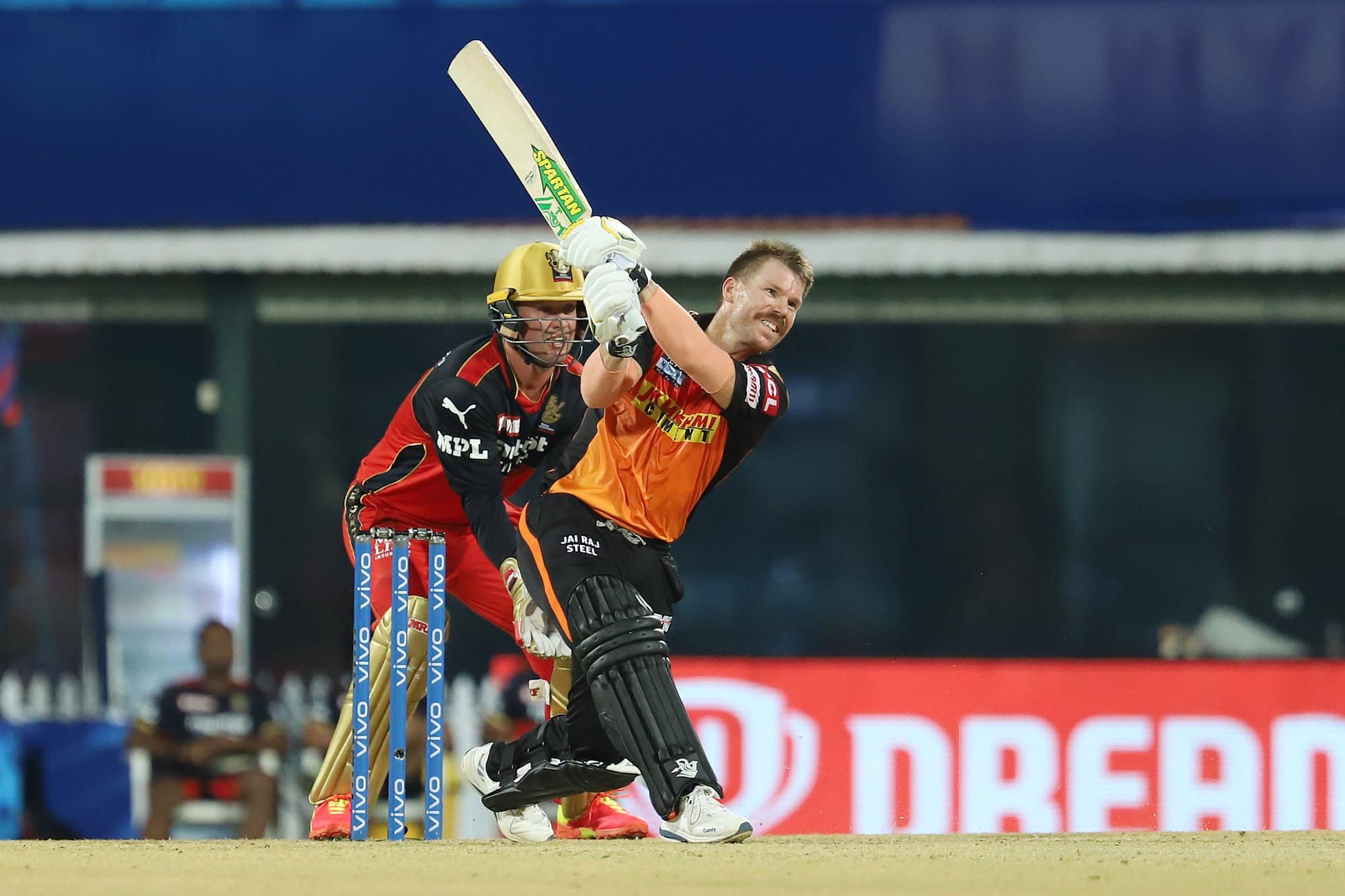 Sunrisers Hyderabad captain David Warner leads the way with a half-century against Royal Challengers Bangalore in Chennai. (Photo: IPL)