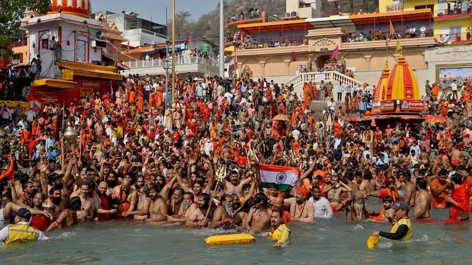 Kumbh Mela has concluded for Juna Akhara amid COVID-19 concerns: Swami Avdheshanand Giri