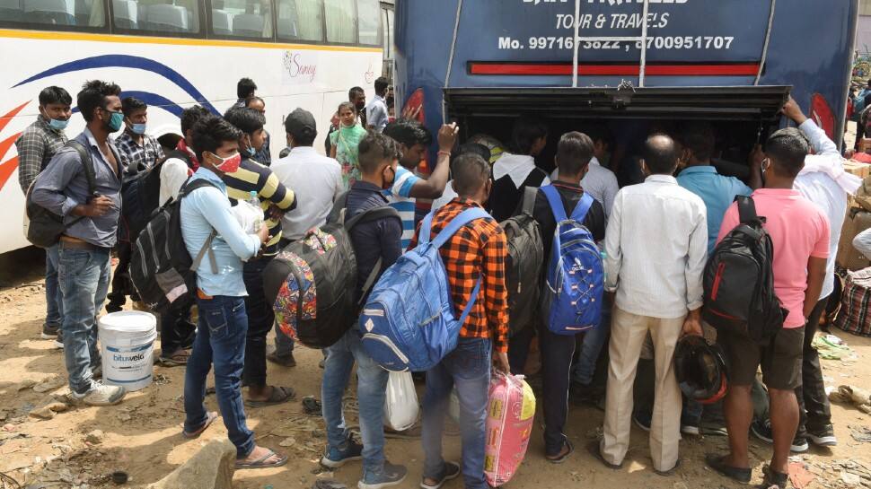 Migrant labourers leave UP amid state-wide lockdown 