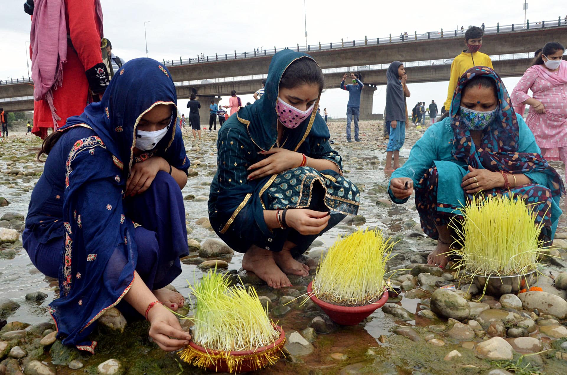 Devotees immerse Saakh on Ram Navami in Tawi rivser, Jammu