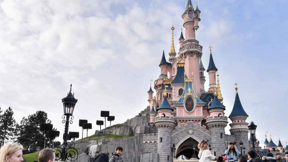 Disneyland Paris to be converted into mass Covid-19 vaccination site - Vimarsana News