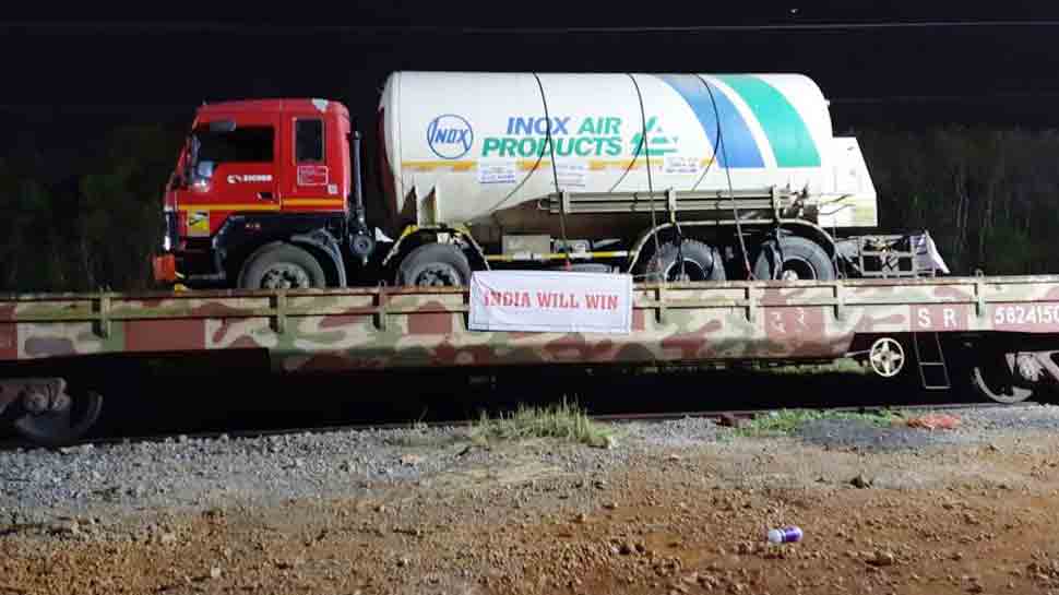 First &#039;Oxygen Express&#039; carrying 7 tankers reaches Maharashtra&#039;s Nagpur from Visakhapatnam