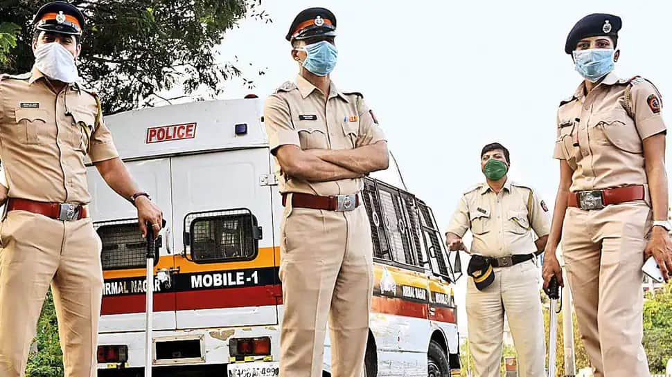 Mumbai police discontinue colour-coded stickers on vehicles amid COVID-19 crisis