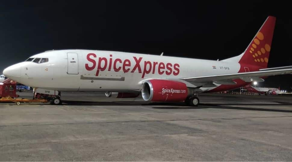 SpiceJet airlifts 800 oxygen concentrators from Hong Kong to Delhi