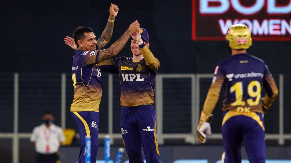 Kolkata Knight Riders off-spinner Sunil Narine (left) celebrates after dismissing Punjab Kings all-rounder Moises Henriques in their IPL 2021 match in Ahmedabad. (Photo: ANI)