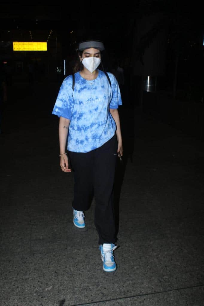 Khushi Kapoor wears tie-dye blue t-shirt with black track pants