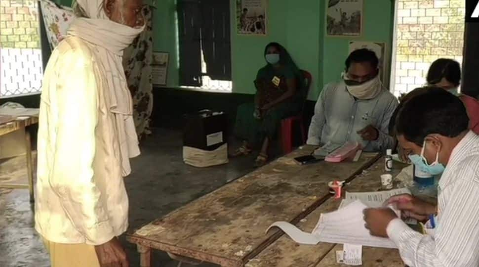 UP panchayat election 2021: Voting for over 2.10 lakh seats across 17 districts begins in final phase