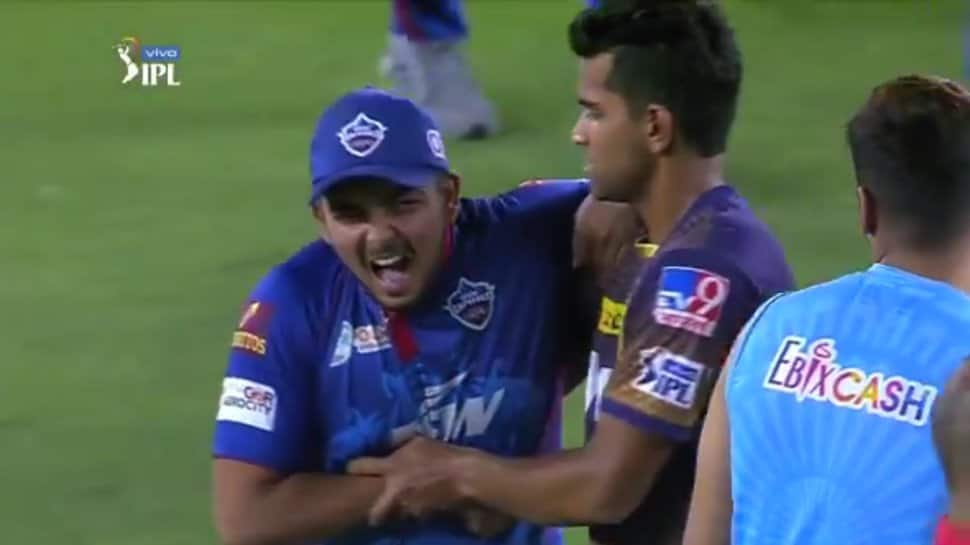 IPL 2021, DC vs KKR: Prithvi Shaw, Shivam Mavi keep rivalry aside, engage in &#039;friendly&#039; banter - WATCH