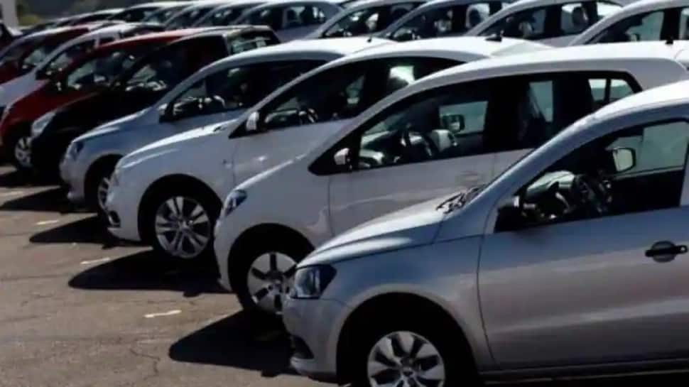 Maruti Suzuki, Tata Motors sales plummet, COVID-19 to blame