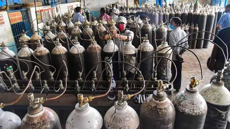 Amid COVID-19 outbreak, price of oxygen cylinder shoots up; private suppliers charging Rs 30,000 for one cylinder worth Rs 2,000