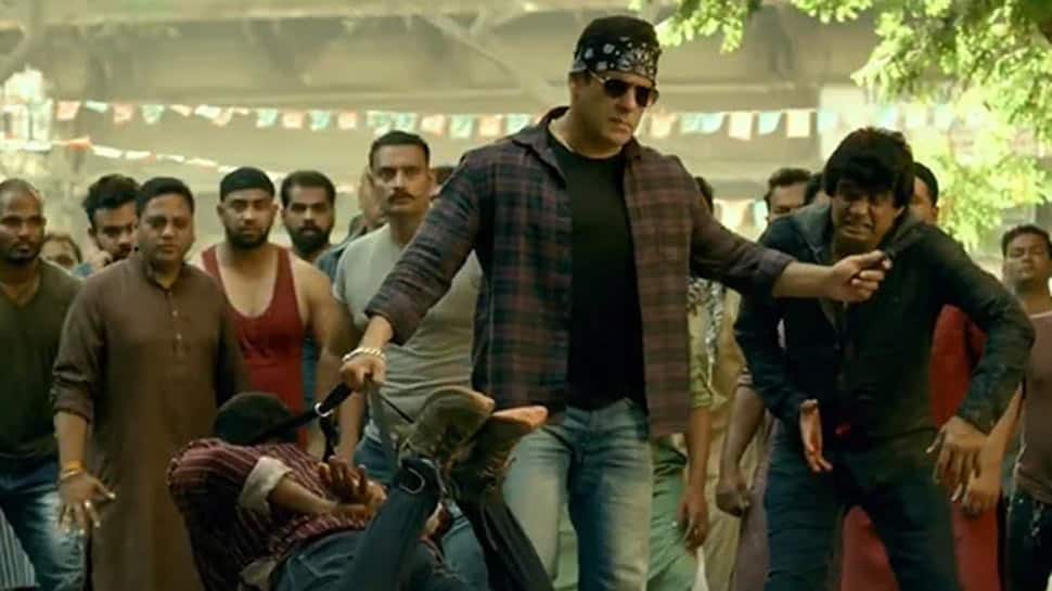 Radhe Movie Review Salman Khan Turns Reel Life Sonu Sood In Seetimaar