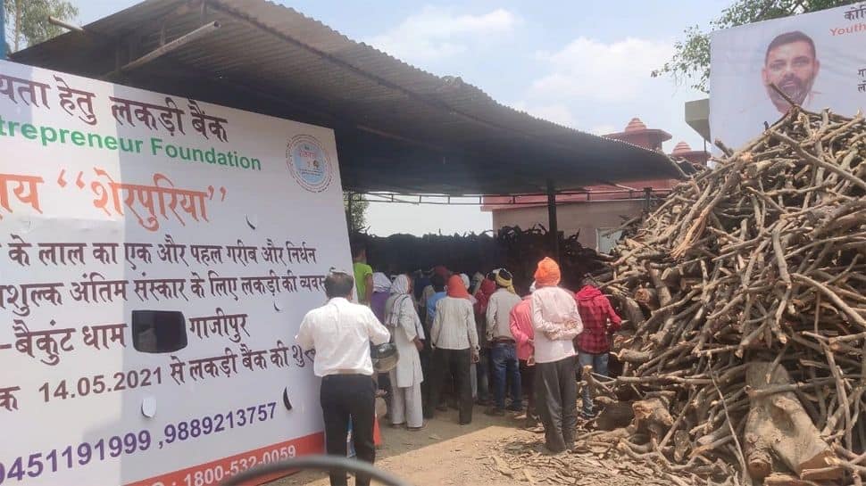 Ghazipur resident starts wood bank for cremation of needy, unclaimed corpses