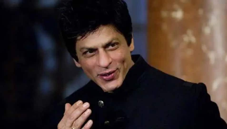 Shah Rukh Khan shares salt-and-pepper beard look this Eid, says &#039;let&#039;s be compassionate to all&#039;