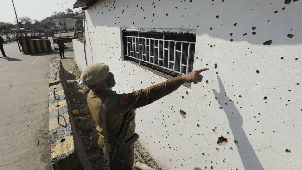 Two terrorists killed after 5-hour encounter with security forces in Srinagar 