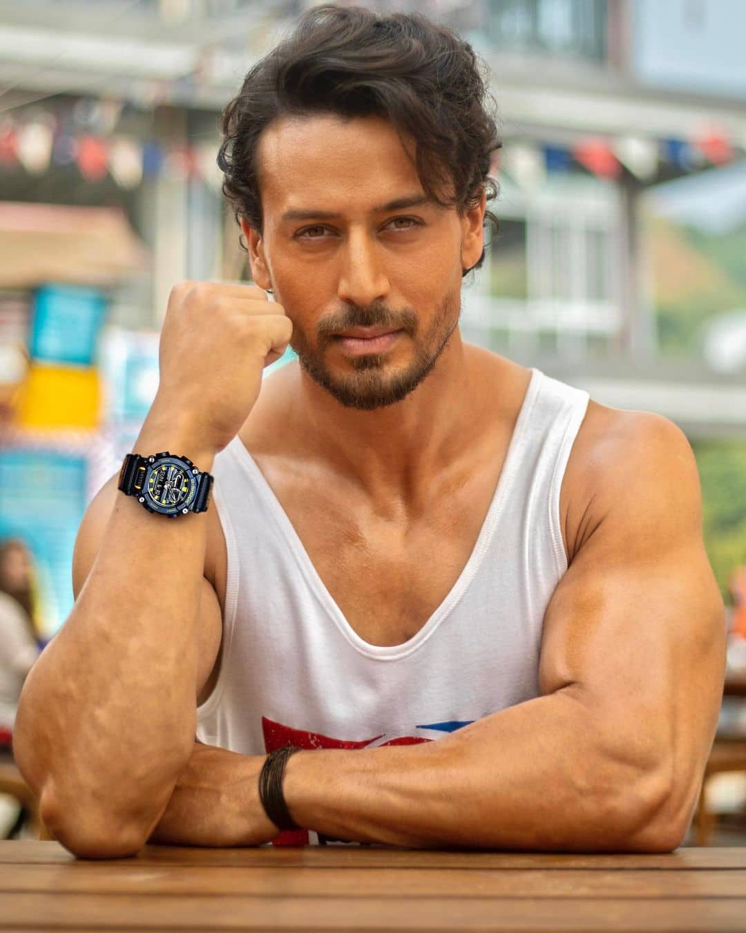 Tiger Shroff hairstyle