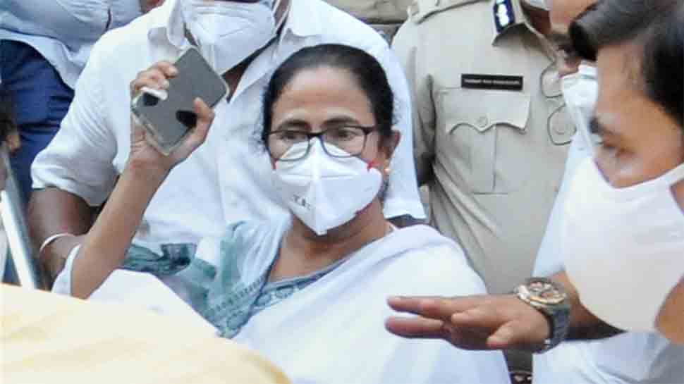 Mamata Banerjee chairs high-level meet over IMD alert on Cyclone Yaas