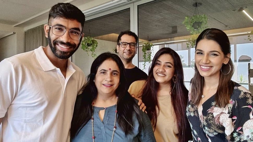 Sanjana Ganesan and Jasprit Bumrah spend time with family; share adorable pics - check inside