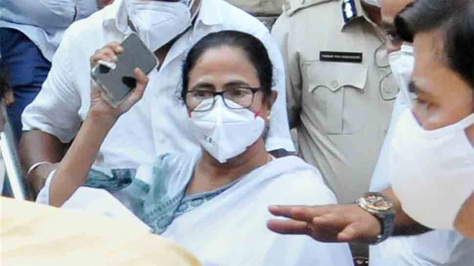 West Bengal Braces For Cyclone Yaas Mamata Banerjee Accuses Centre Of Discriminating In Funds India News Zee News