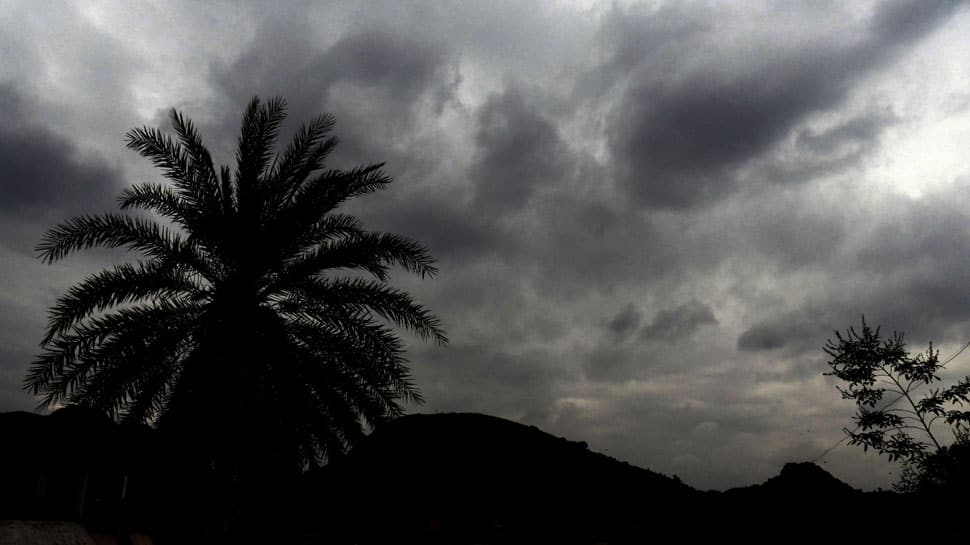 Cyclone Yaas to make landfall today; Odisha, West Bengal, Jharkhand to receive light to moderate rainfall, thousands evacuated