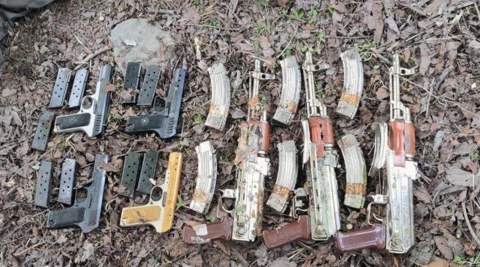 Three AK rifles, four pistols recovered along LoC in Kashmir&#039;s Tangdhar: Police
