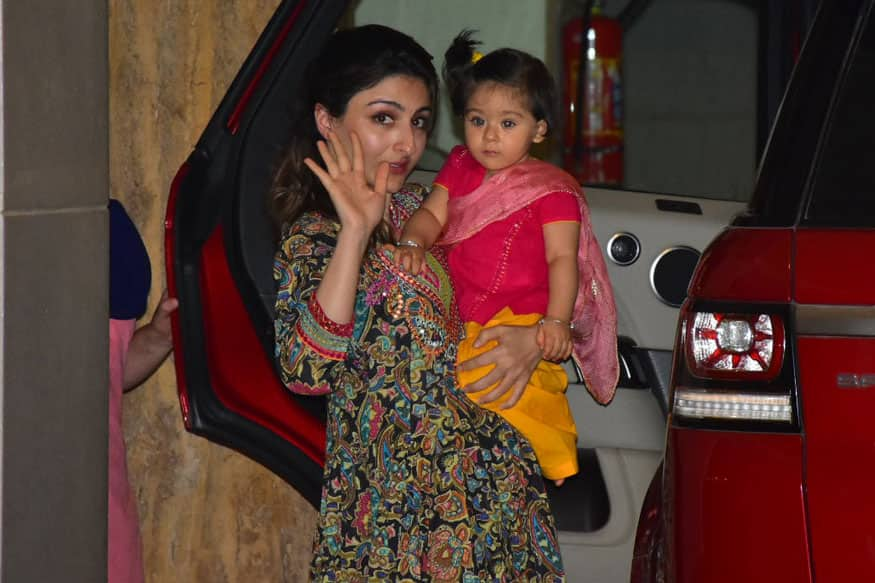 Soha Ali Khan asks paps to not bother her