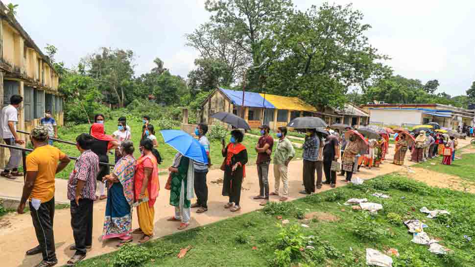 People wait to get vaccination