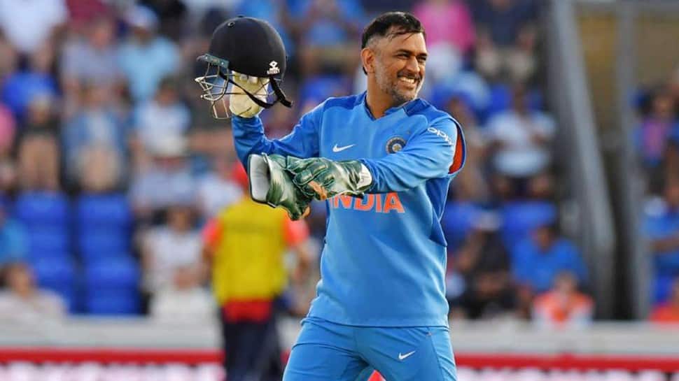 Throwback: When MS Dhoni gave befitting reply to a Twitter user who said he hates him