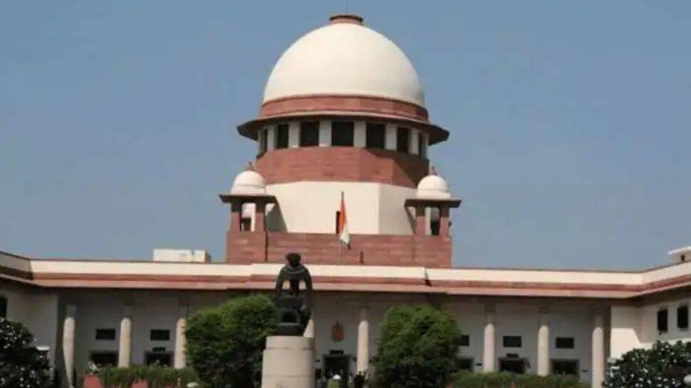 Supreme Court slams Centre for 18-44 age group COVID vaccine policy 