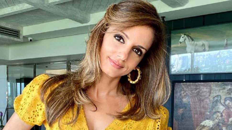 Hrithik Roshan's ex-wife Sussanne Khan introduces new family member, shares viral video - Watch