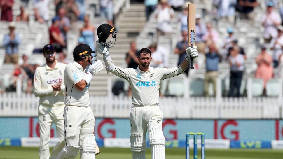 New Zealand opener Devon Conway celebrates after reaching a double century on Test match debut against England at Lord's. (Source: Twitter)