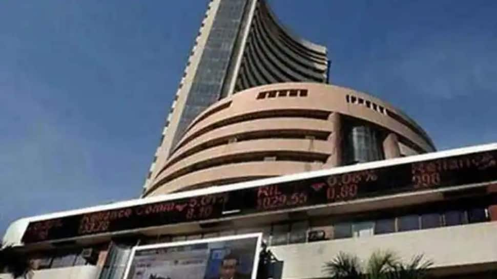 Sensex drops 132 pts after RBI policy outcome, banking stocks drag