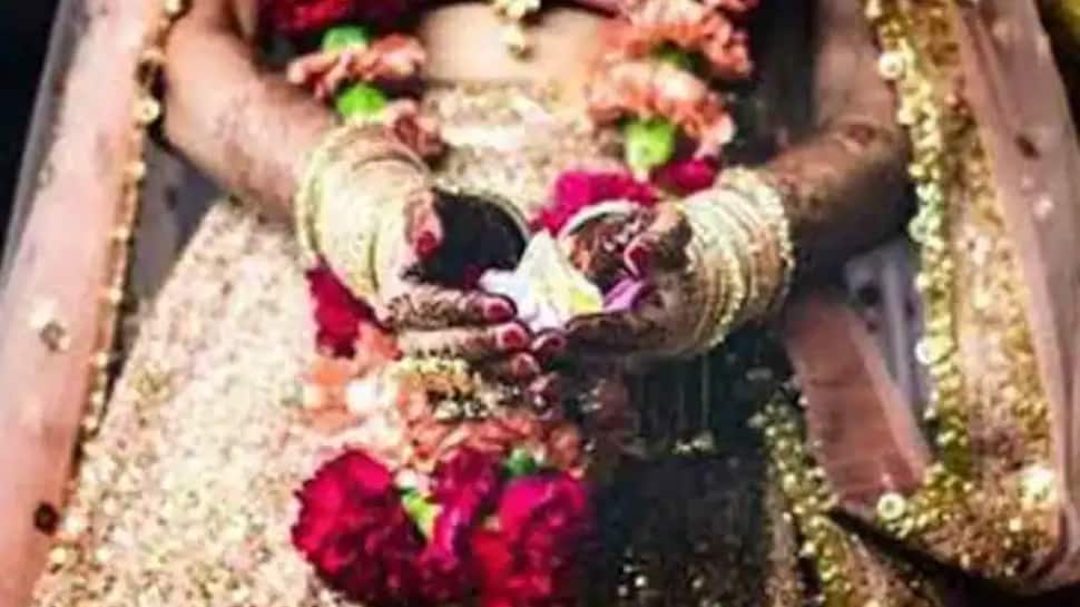 Invest in THIS LIC policy to get Rs 27 lakh for daughter’s marriage
