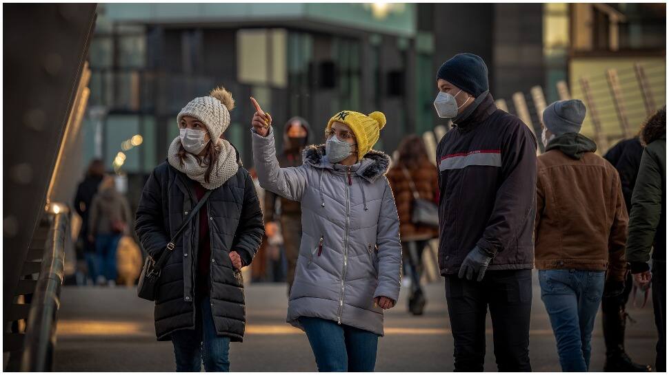 After lifting obligation to wear masks outdoors, Israel gets ready for mask free indoors