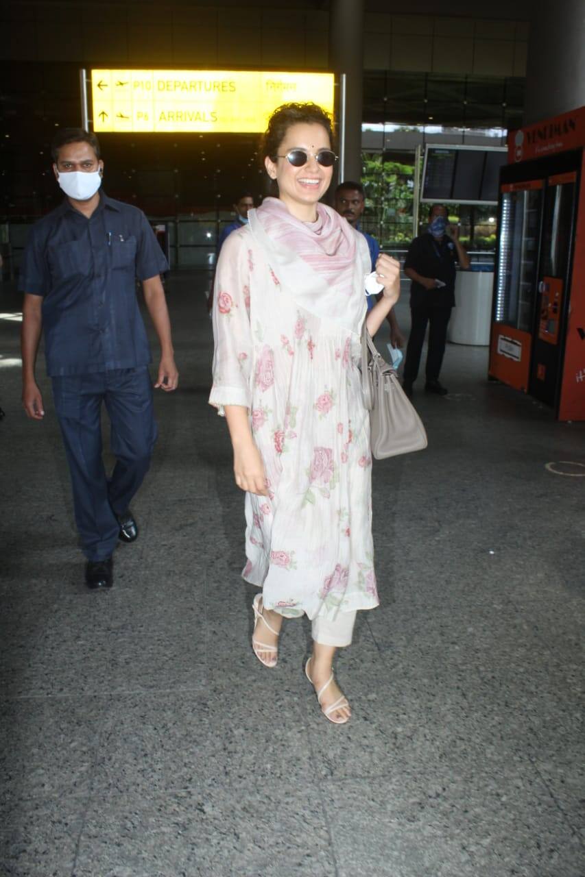 Kangana Ranaut spotted at airport