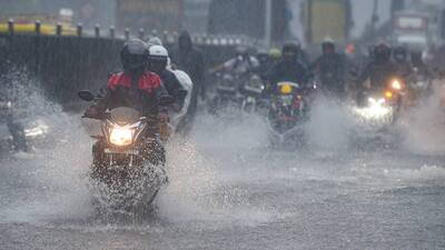 Water logging on streets of Mumbai 