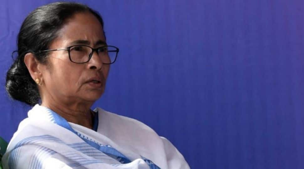 Supreme Court bashes Mamata Banerjee, orders to implement &#039;One nation one ration card&#039; scheme immediately