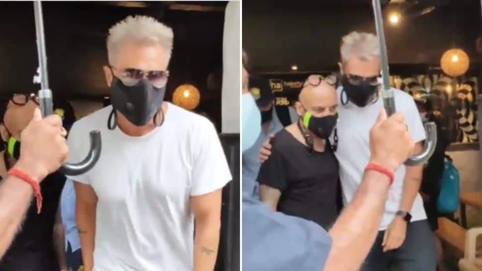 Arjun Rampal appears in platinum blonde hair avatar, one fan confuses him for David Warner! - See pic