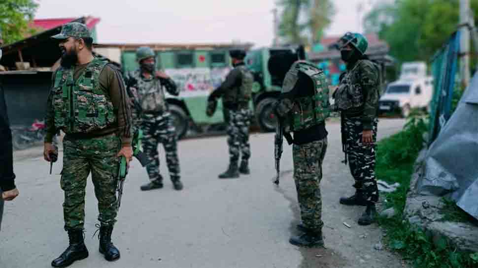 Terrorists attack CRPF party in Shopian's Zainapora in Jammu and Kashmir