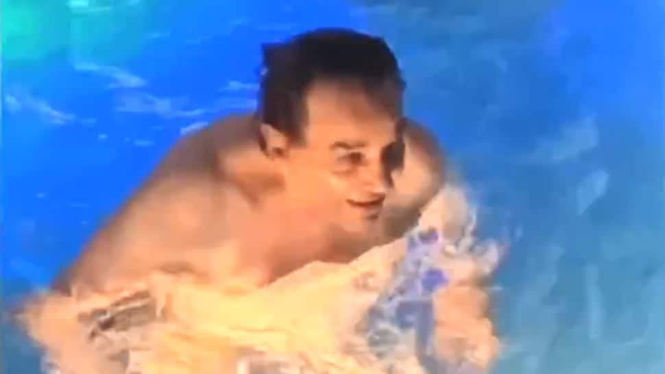 Dharmendra does water aerobics on international yoga day at his swimming pool, fans hail his fitness - Watch