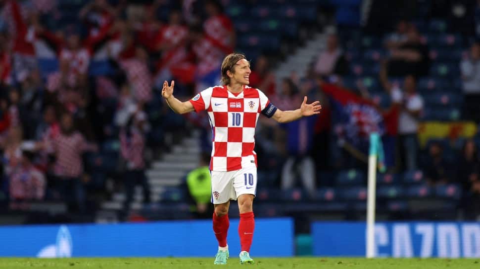 Euro 2020: Record-breaking Luka Modric leads Croatia into last 16