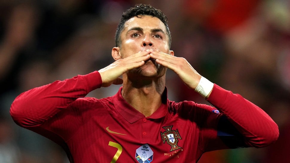 Cristiano Ronaldo has now scored 7 goals in his last 4 Euro games for Portugal. (Source: Twitter)