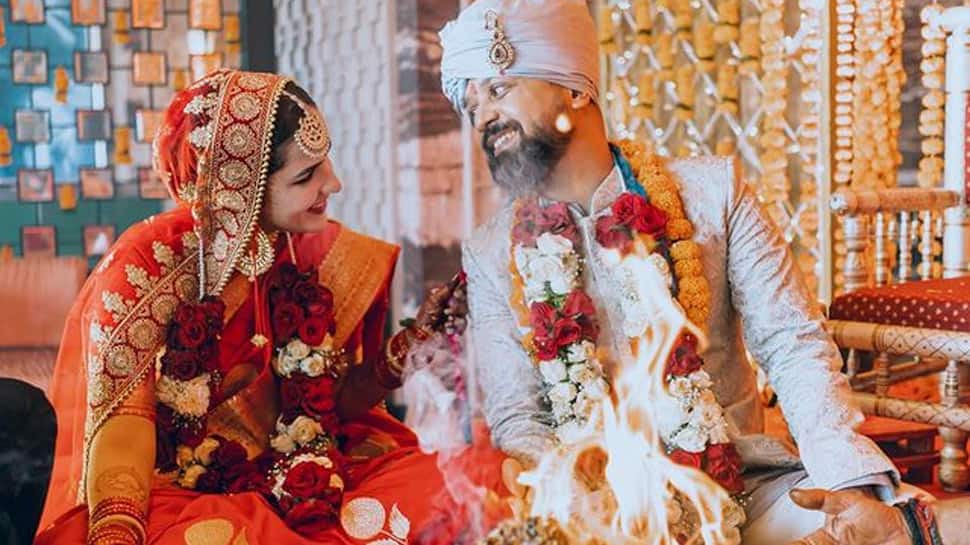 Actress Angira Dhar marries Love Per Square Foot director Vinay Tiwari, couple reveals they tied knot in April - See wedding pics