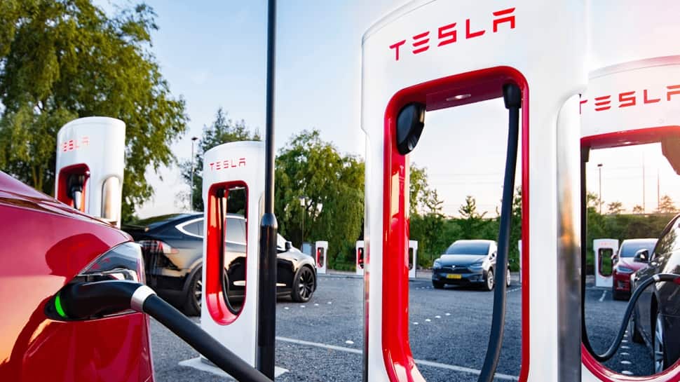 Unbelievable! Tesla Supercharger station gets direct service from McDonalds