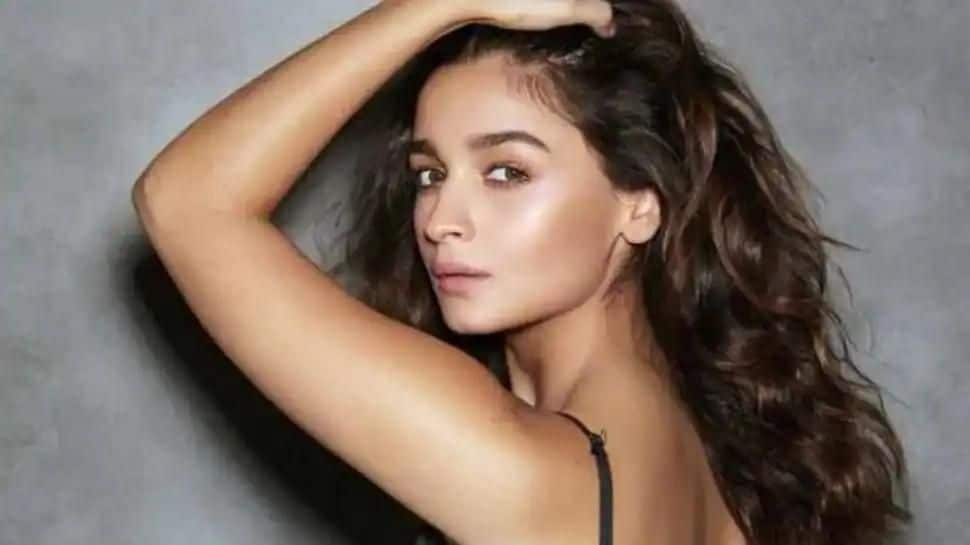 Alia Bhatt shares a glimpse of her 'date' for today