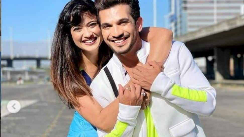 KKK 11: Arjun Bijlani gets nostalgic, shares dancing video with Shweta Tiwari! – Watch